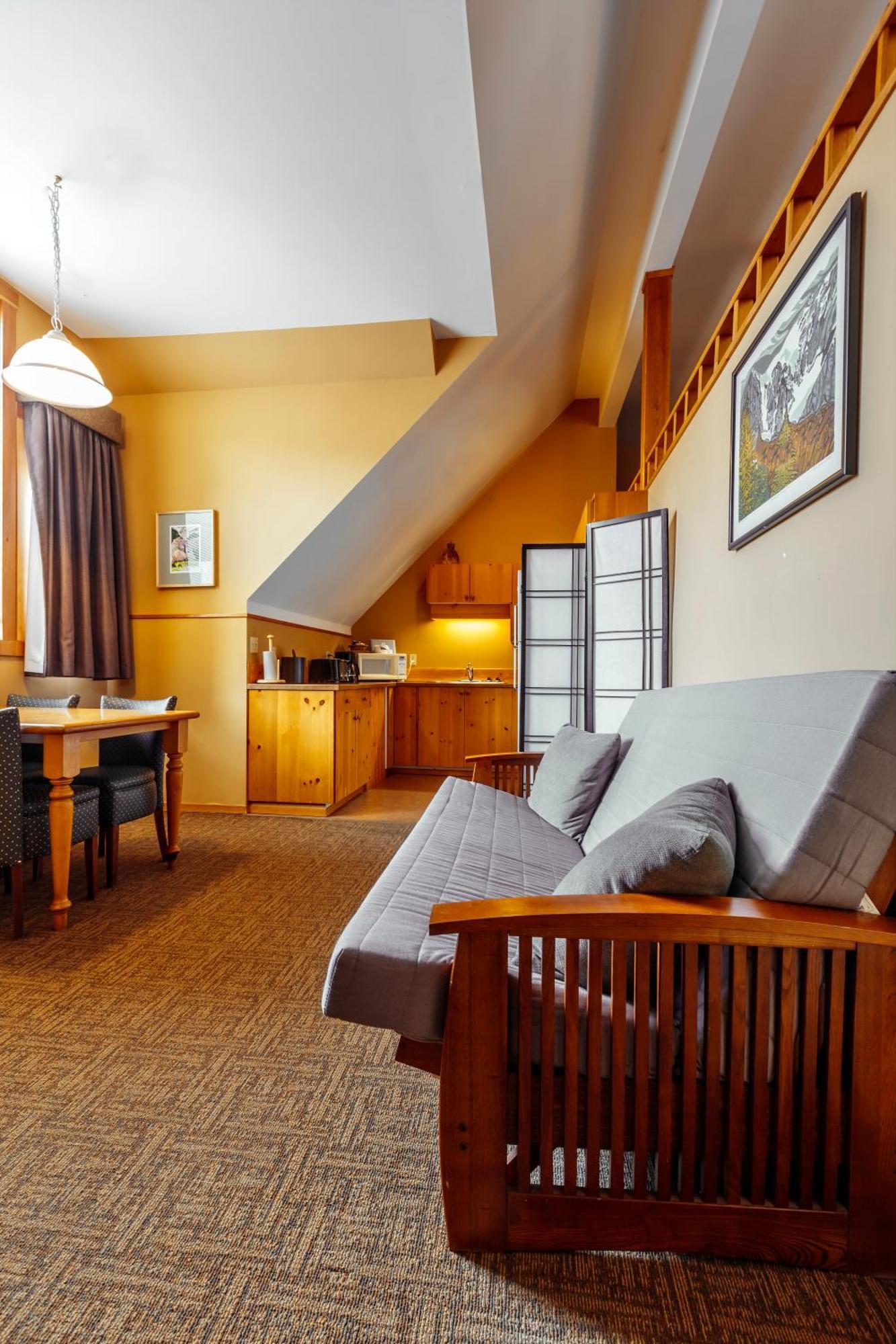 Truffle Pigs Lodge Филд Экстерьер фото